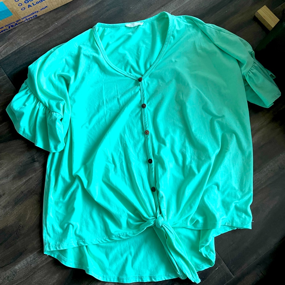 Super cute maternity top